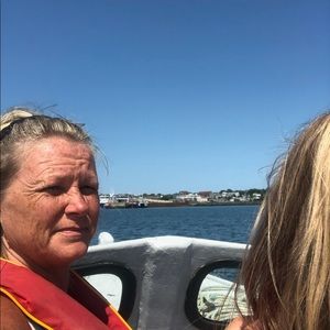 Meet your Posher, Denise